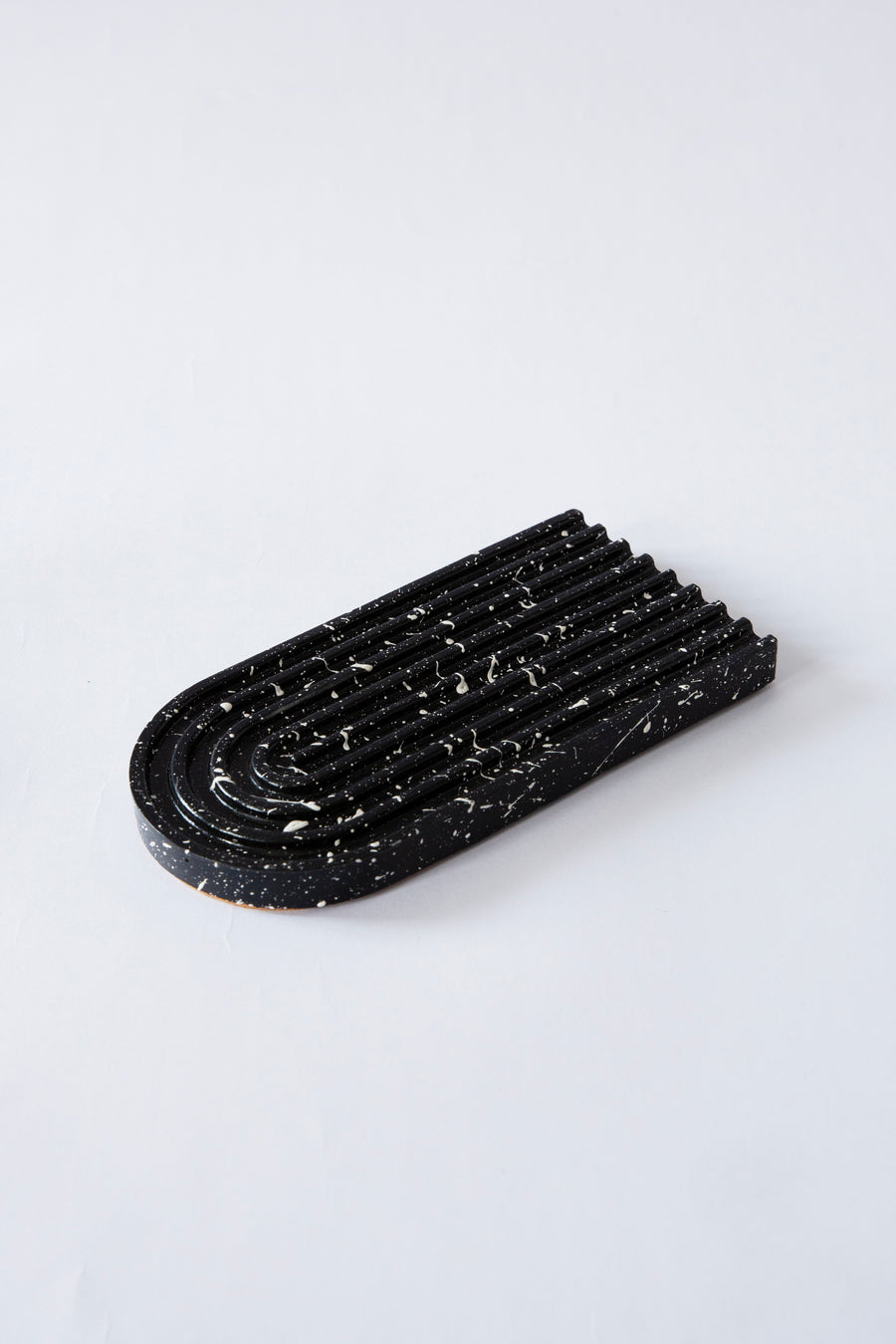 Echo tray