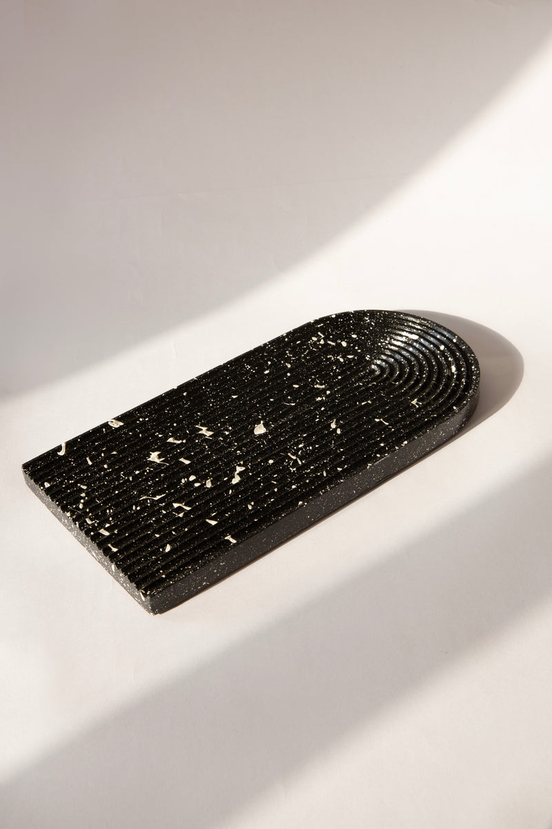 Echo tray